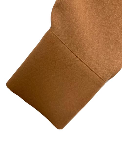 BEIGE（ベイジ）BEIGE (ベイジ) MAKALU フリルブラウス ベージュ サイズ:4の古着・服飾アイテム