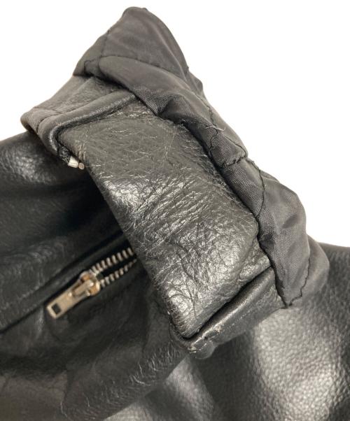 GENUINE LEATHER（ジェニュインレザー）GENUINE LEATHER (ジェニュインレザー) ダブルライダースジャケット ブラック サイズ:38の古着・服飾アイテム