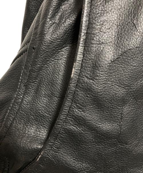 GENUINE LEATHER（ジェニュインレザー）GENUINE LEATHER (ジェニュインレザー) ダブルライダースジャケット ブラック サイズ:38の古着・服飾アイテム