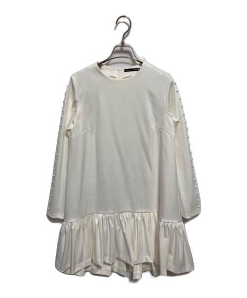 TSURU by MARIKO OIKAWA（ツルバイマリコオイカワ）TSURU by MARIKO OIKAWA (ツルバイマリコオイカワ) パールボタンミニワンピ ホワイト サイズ:FREE 未使用品の古着・服飾アイテム