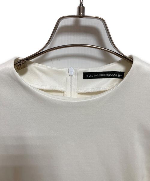 TSURU by MARIKO OIKAWA（ツルバイマリコオイカワ）TSURU by MARIKO OIKAWA (ツルバイマリコオイカワ) パールボタンミニワンピ ホワイト サイズ:FREE 未使用品の古着・服飾アイテム