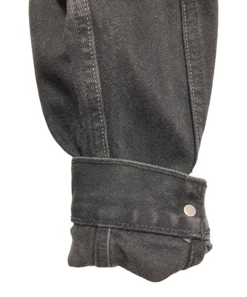 LEVI'S（リーバイス）LEVI'S (リーバイス) 後染めデニムトラッカージャケット ブラック サイズ:Sの古着・服飾アイテム