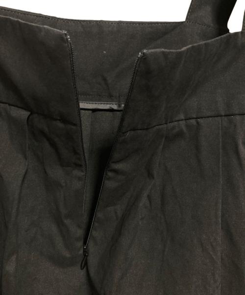 eunoia（ユノイア）eunoia (ユノイア) プリーツ ベスト ブラック サイズ:不明の古着・服飾アイテム