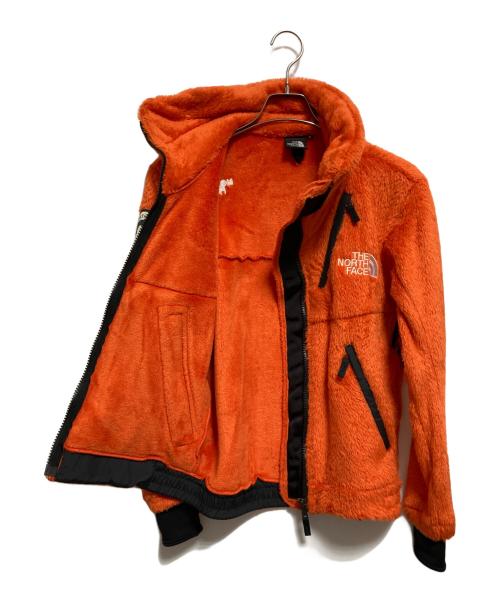 THE NORTH FACE（ザ ノース フェイス）THE NORTH FACE (ザ ノース フェイス) アンタークティカバーサロフトジャケット オレンジ サイズ:Sの古着・服飾アイテム