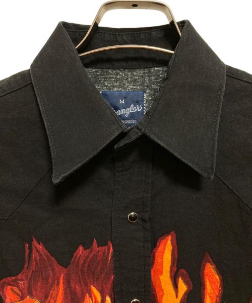 Wrangler（ラングラー）Wrangler (ラングラー) ファイヤーパターンウエスタンシャツ レッド×ブラック サイズ:Mの古着・服飾アイテム