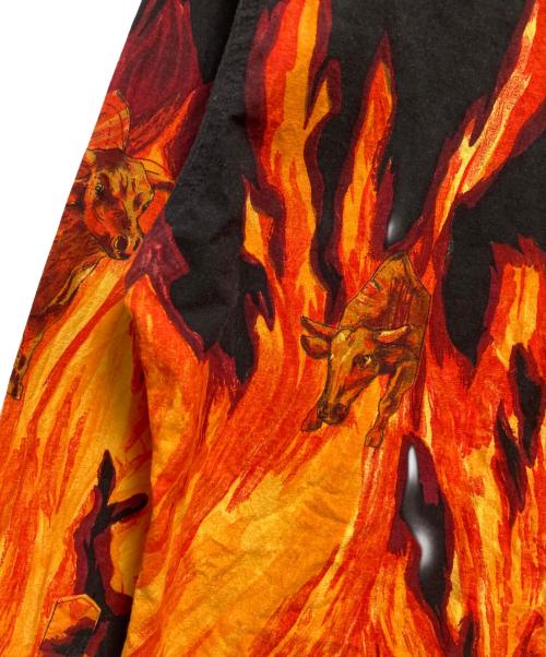 Wrangler（ラングラー）Wrangler (ラングラー) ファイヤーパターンウエスタンシャツ レッド×ブラック サイズ:Mの古着・服飾アイテム