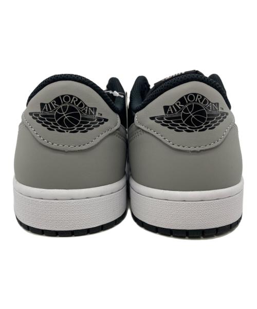 NIKE（ナイキ）NIKE (ナイキ) AIR JORDAN 1 RETRO LOW OG グレー×ブラック サイズ:27.5 未使用品の古着・服飾アイテム