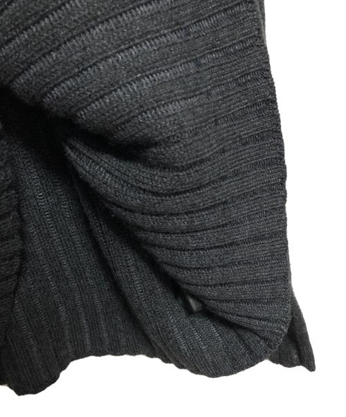 GIORGIO ARMANI（ジョルジオアルマーニ）GIORGIO ARMANI (ジョルジオアルマーニ) カシミヤブレンドニット グレー サイズ:52の古着・服飾アイテム