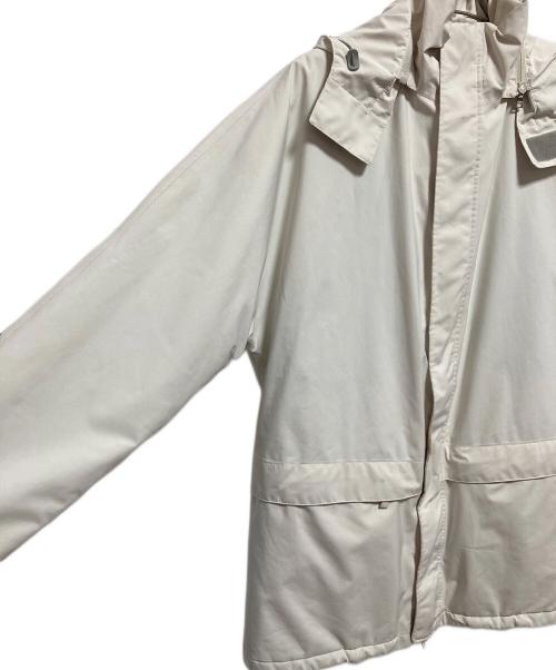 PRADA SPORTS（プラダスポーツ）PRADA SPORTS (プラダスポーツ) GORE-TEX パフジャケット ホワイト サイズ:48の古着・服飾アイテム