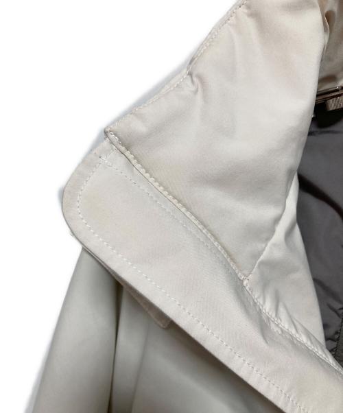 PRADA SPORTS（プラダスポーツ）PRADA SPORTS (プラダスポーツ) GORE-TEX パフジャケット ホワイト サイズ:48の古着・服飾アイテム