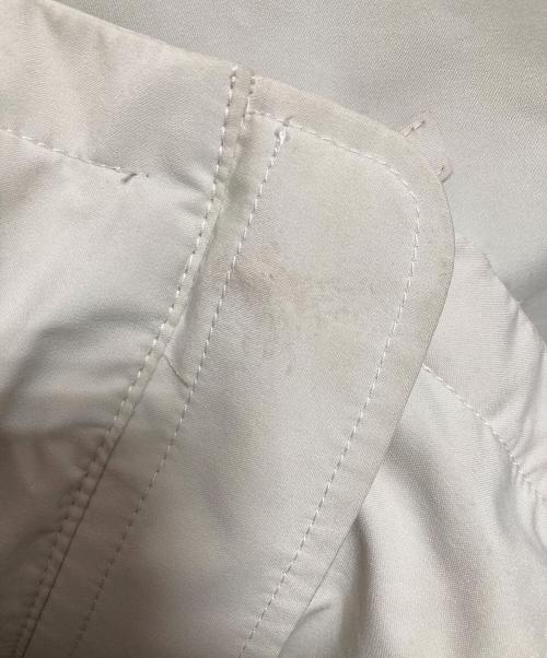 PRADA SPORTS（プラダスポーツ）PRADA SPORTS (プラダスポーツ) GORE-TEX パフジャケット ホワイト サイズ:48の古着・服飾アイテム