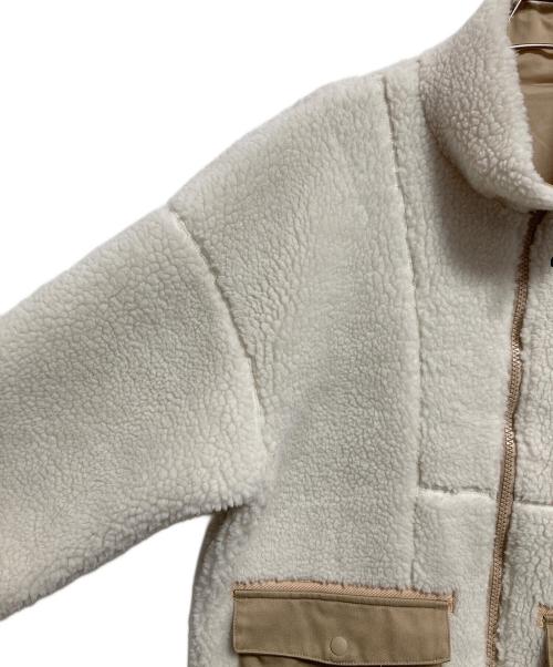 Columbia（コロンビア）Columbia (コロンビア) ウィメンズシカゴアベニューリバーシブルフリースジャケット アイボリー サイズ:Lの古着・服飾アイテム