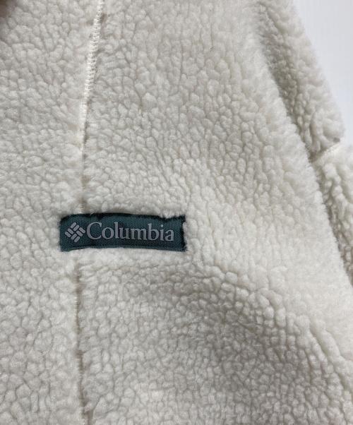 Columbia（コロンビア）Columbia (コロンビア) ウィメンズシカゴアベニューリバーシブルフリースジャケット アイボリー サイズ:Lの古着・服飾アイテム