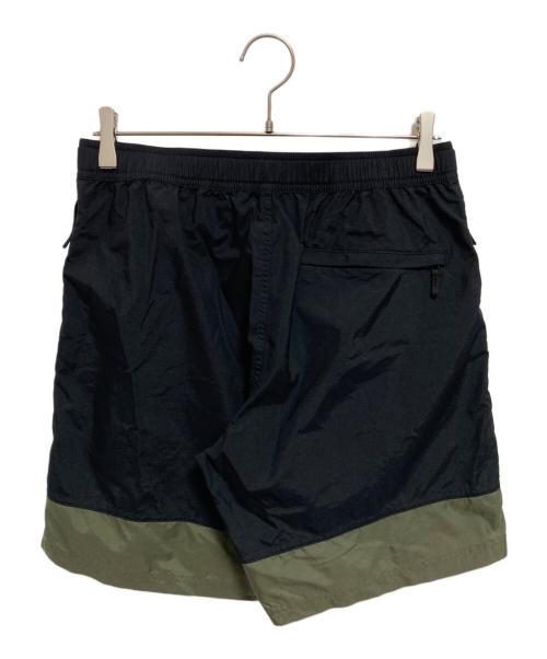THE NORTH FACE（ザ ノース フェイス）THE NORTH FACE (ザ ノース フェイス) Nuptse Short ブラック×グリーン サイズ:Lの古着・服飾アイテム