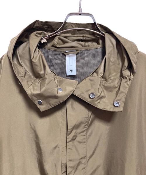 DESCENTE PAUSE（デサントポーズ）DESCENTE PAUSE (デサントポーズ) HOODED OVER COAT ベージュ サイズ:Lの古着・服飾アイテム
