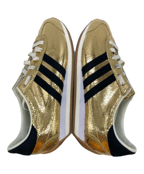 adidas（アディダス）adidas (アディダス) カントリー OG ゴールド サイズ:24の古着・服飾アイテム