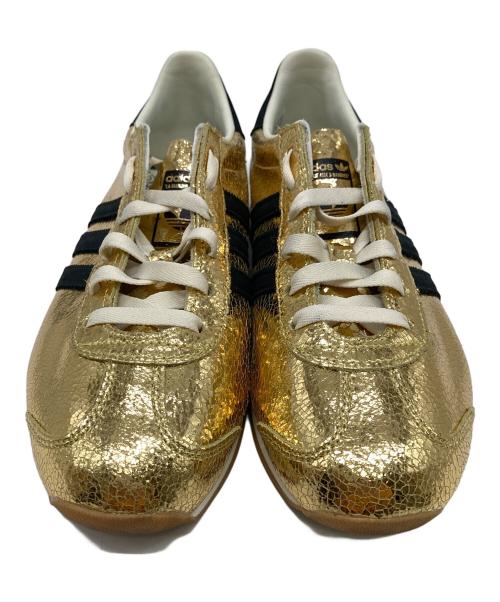 adidas（アディダス）adidas (アディダス) カントリー OG ゴールド サイズ:24の古着・服飾アイテム