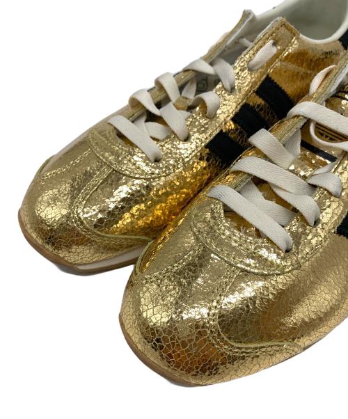 adidas（アディダス）adidas (アディダス) カントリー OG ゴールド サイズ:24の古着・服飾アイテム