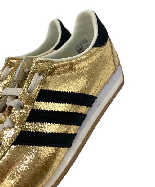adidas（アディダス）adidas (アディダス) カントリー OG ゴールド サイズ:24の古着・服飾アイテム