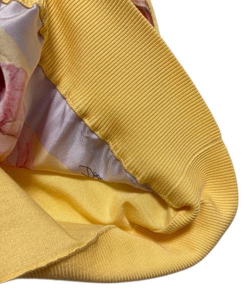 DOLCE & GABBANA（ドルチェ＆ガッバーナ）DOLCE & GABBANA (ドルチェ＆ガッバーナ) シルク切替ノースリーブニット イエロー サイズ:36の古着・服飾アイテム