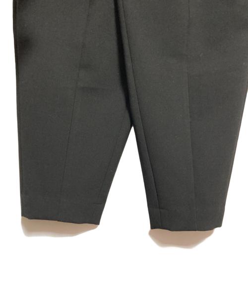 ENFOLD（エンフォルド）ENFOLD (エンフォルド) FRONT-CURVE PANTS ブラック サイズ:36の古着・服飾アイテム