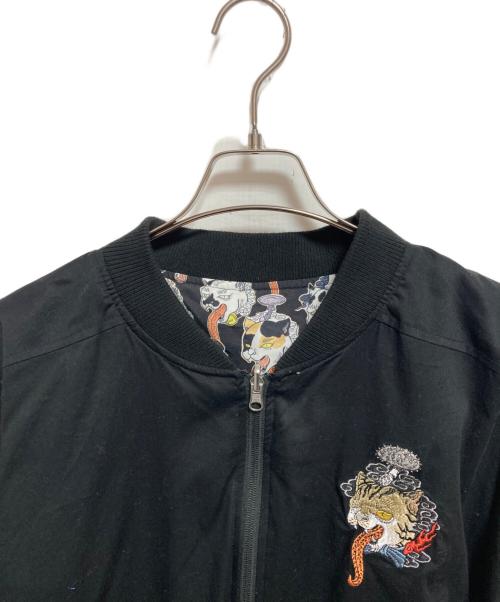 graniph（グラニフ）graniph (グラニフ) 猫舌茸化け猫リバーシブル ブルゾン ブラック サイズ:Lの古着・服飾アイテム