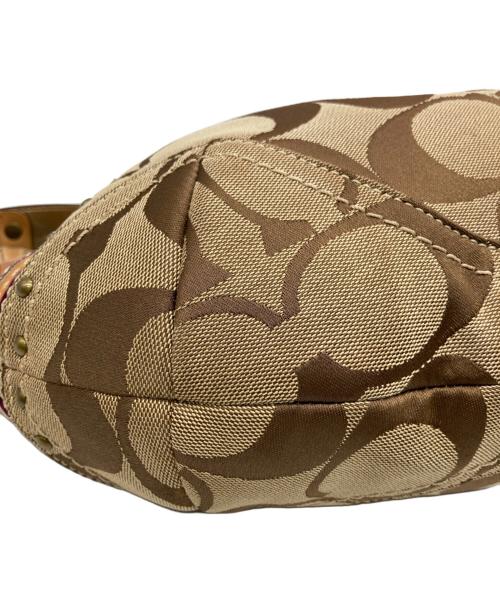 COACH（コーチ）COACH (コーチ) ワンショルダーバッグ ベージュの古着・服飾アイテム