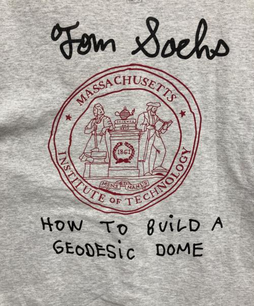 Tom Sachs（トム・サックス）Tom Sachs (トム・サックス) プリントTシャツ グレー サイズ:XLの古着・服飾アイテム