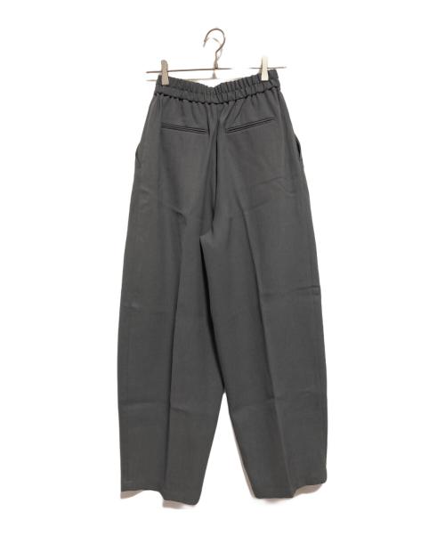 BABYLONE（バビロン）BABYLONE (バビロン) トリクシオンタックパンツ グレー サイズ:38の古着・服飾アイテム
