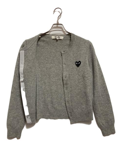 PLAY COMME des GARCONS（プレイコムデギャルソン）PLAY COMME des GARCONS (プレイコムデギャルソン) ハートワッペンカーディガン グレー サイズ:Sの古着・服飾アイテム