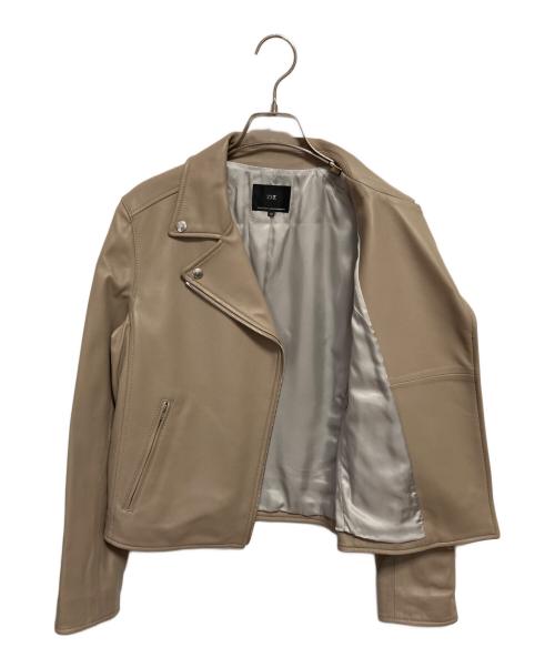 23区（ニジュウサンク）23区 (ニジュウサンク) シープレザーライダースジャケット ベージュ サイズ:40の古着・服飾アイテム