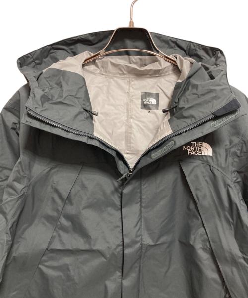 THE NORTH FACE（ザ ノース フェイス）THE NORTH FACE (ザ ノース フェイス) Dot Shot Jacket ドット ショット ジャケット グレー サイズ:L 未使用品の古着・服飾アイテム