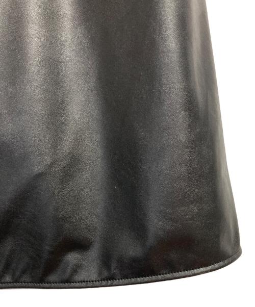 BALLSEY（ボールジィ）BALLSEY (ボールジィ) レザーライクライトクロス セミフレアスカート ブラック サイズ:34の古着・服飾アイテム