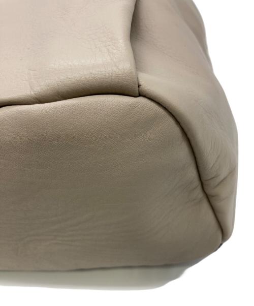 russet（ラシット）russet (ラシット) レザーリュックサック ベージュ 未使用品の古着・服飾アイテム