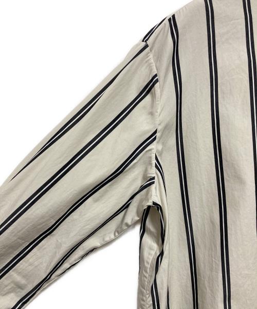 theory（セオリー）theory (セオリー) VENTURS STRIPE HILOW TUNIC シャツ ベージュ サイズ:Sの古着・服飾アイテム