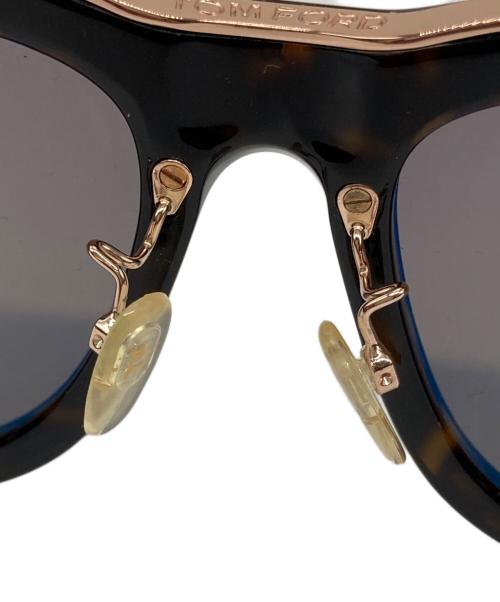 TOM FORD（トムフォード）TOM FORD (トムフォード) ウェリントンサングラス ブラック サイズ:56□19 145の古着・服飾アイテム