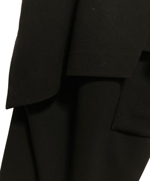ENFOLD（エンフォルド）ENFOLD (エンフォルド) スポンジ ダブル クロス エプロン ワンピース ブラック サイズ:38の古着・服飾アイテム