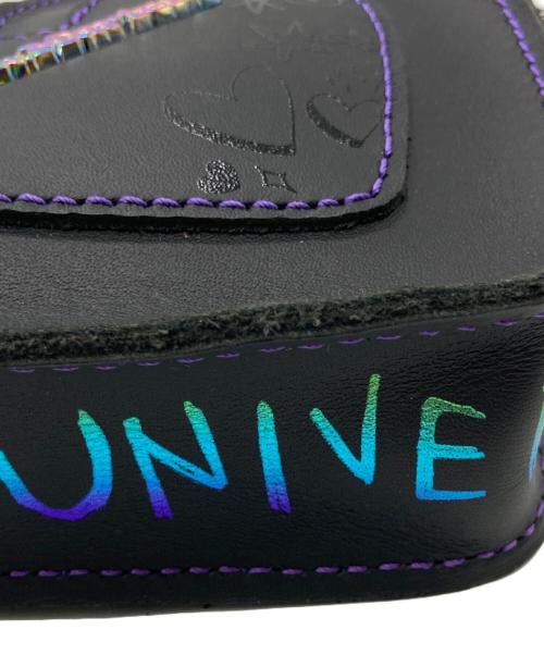 Dr.Martens（ドクターマーチン）Dr.Martens (ドクターマーチン) BT21 マイクロ ハート バッグ ブラックの古着・服飾アイテム