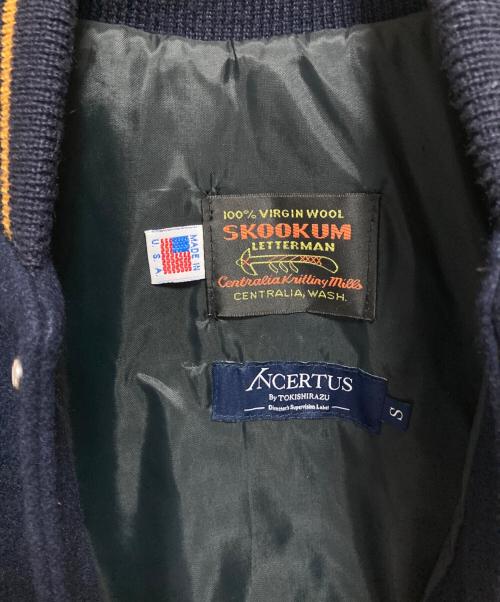 skookum（スクーカム）skookum (スクーカム) Incertus (インケルトゥス) レザー切替スタジャン ネイビー×イエロー サイズ:Sの古着・服飾アイテム