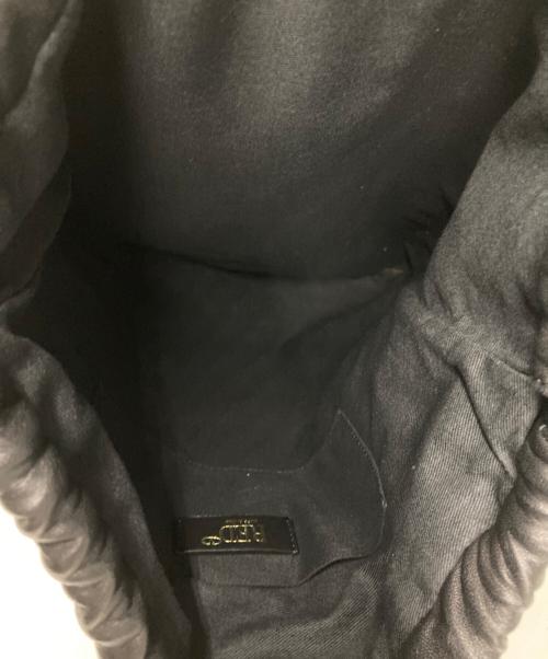 RED VALENTINO（レッドヴァレンティノ）RED VALENTINO (レッドヴァレンティノ) フリンジナップサック ブラックの古着・服飾アイテム