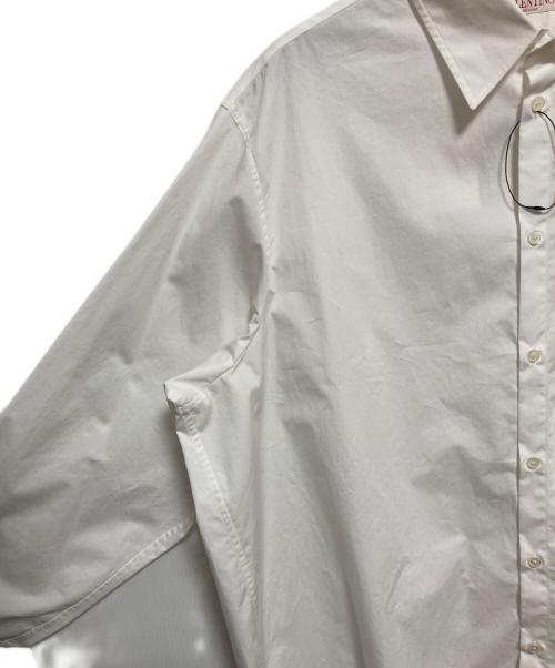 VALENTINO（ヴァレンティノ）VALENTINO (ヴァレンティノ) シルバーポケットシャツ ホワイト サイズ:52の古着・服飾アイテム