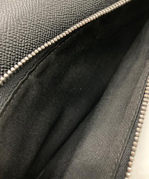 BURBERRY（バーバリー）BURBERRY (バーバリー) アイコンストライフロングウォレット ブラックの古着・服飾アイテム
