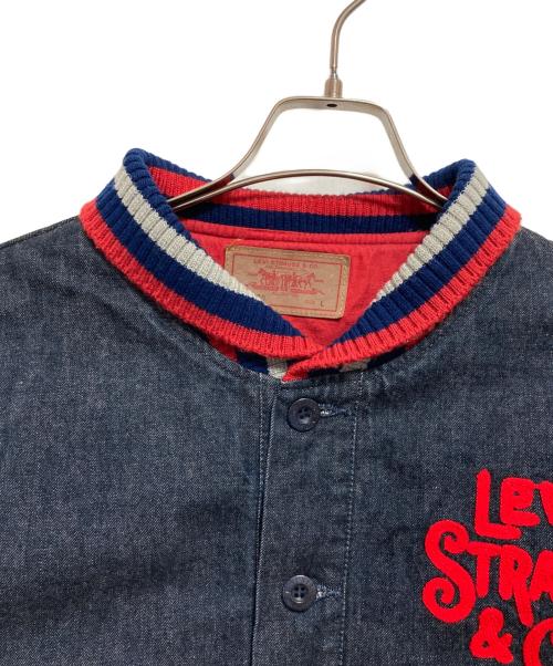 LEVI'S（リーバイス）LEVI'S (リーバイス) デニムレザー切替スタジャン インディゴ サイズ:Lの古着・服飾アイテム