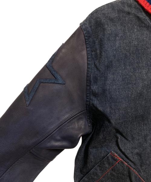 LEVI'S（リーバイス）LEVI'S (リーバイス) デニムレザー切替スタジャン インディゴ サイズ:Lの古着・服飾アイテム