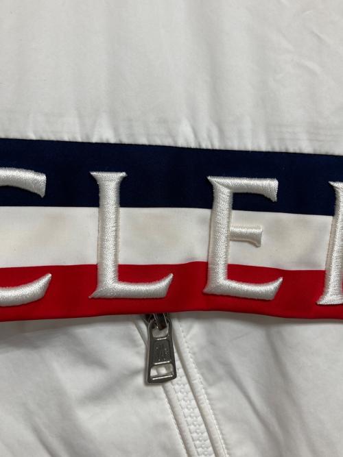 MONCLER（モンクレール）MONCLER (モンクレール) OLARGUESダウンジャケット ホワイト サイズ:3の古着・服飾アイテム