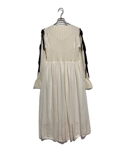 furfur（ファーファー）FURFUR (ファーファー) バイカラーリボンニットドレス ホワイト サイズ:FREEの古着・服飾アイテム