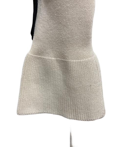 furfur（ファーファー）FURFUR (ファーファー) バイカラーリボンニットドレス ホワイト サイズ:FREEの古着・服飾アイテム