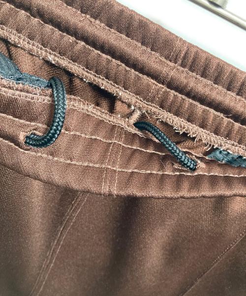 Needles（ニードルズ）Needles (ニードルズ) Track Pant - Poly Smooth ブラウン サイズ:Mの古着・服飾アイテム