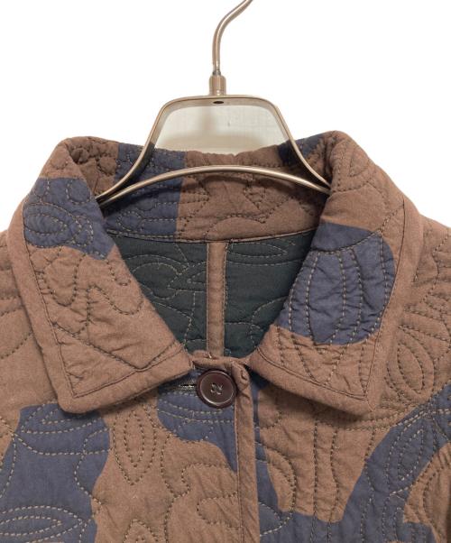 SIMPLICITE（シンプリシテ）simplicite (シンプリシテ) 幾何柄リバーシブルキルティングジャケット ブラウン サイズ:-の古着・服飾アイテム