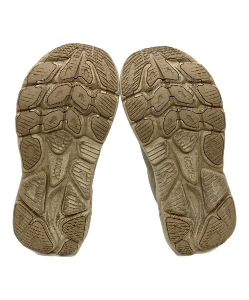 HOKA（ホカ）HOKA (ホカ) CLIFTON 10 ベージュ サイズ:US7.50の古着・服飾アイテム